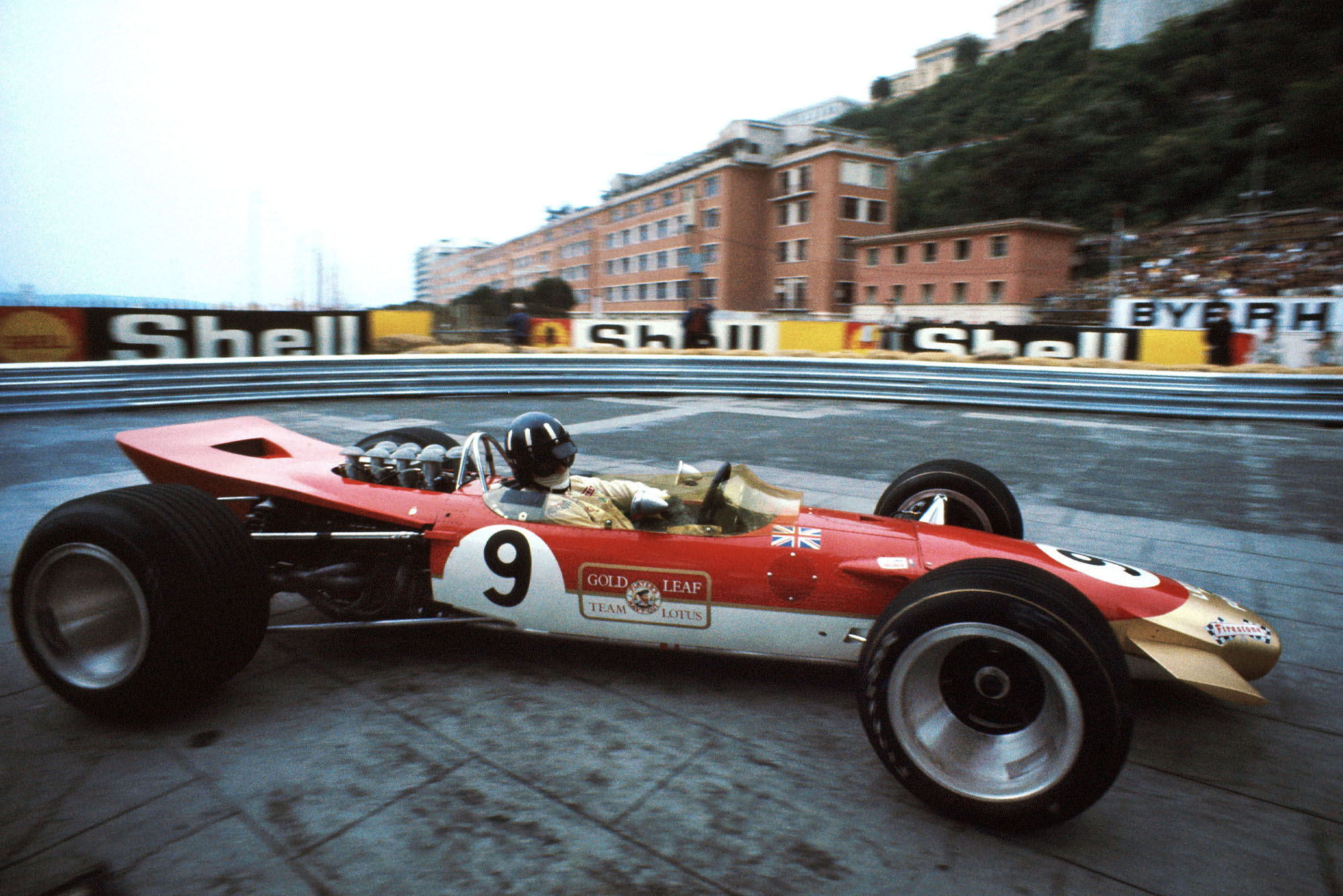 Graham Hill, Lotus 49B Ford.