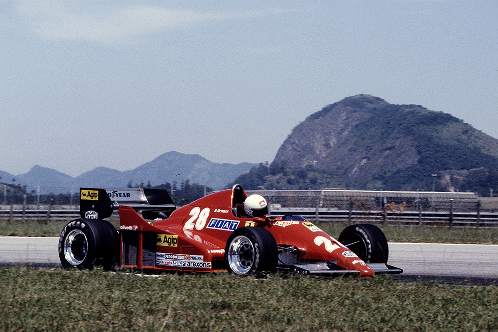 Rene Arnoux, Ferrari 126C2B.