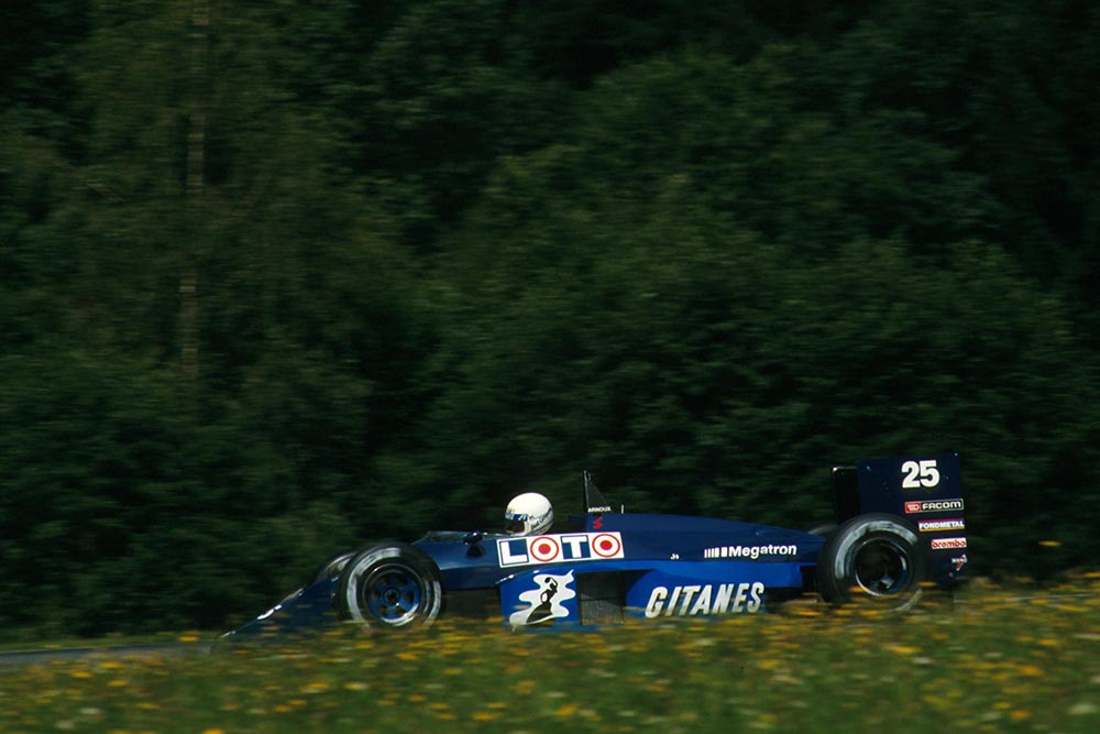 Rene Arnoux drives his Ligier JS29C.