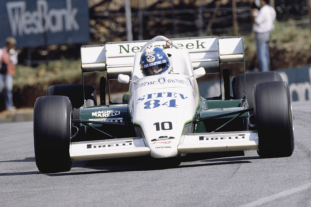 Jonathan Palmer in a Ram 01 Hart.