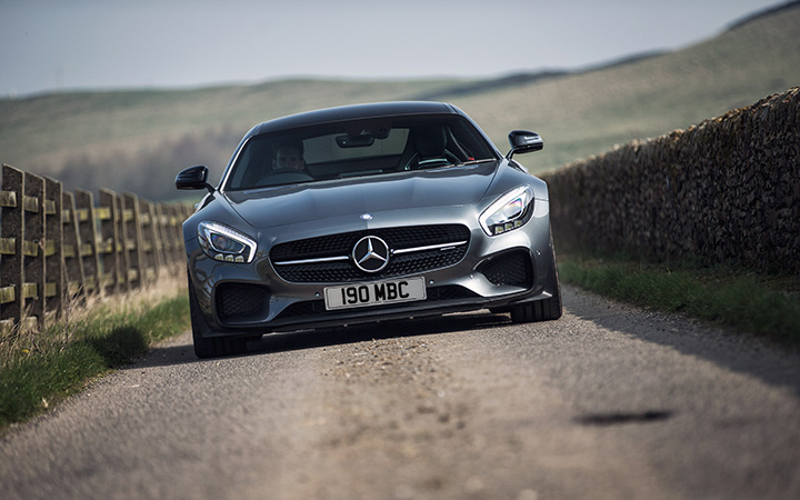 Should Mercedes build a GT4 race car?