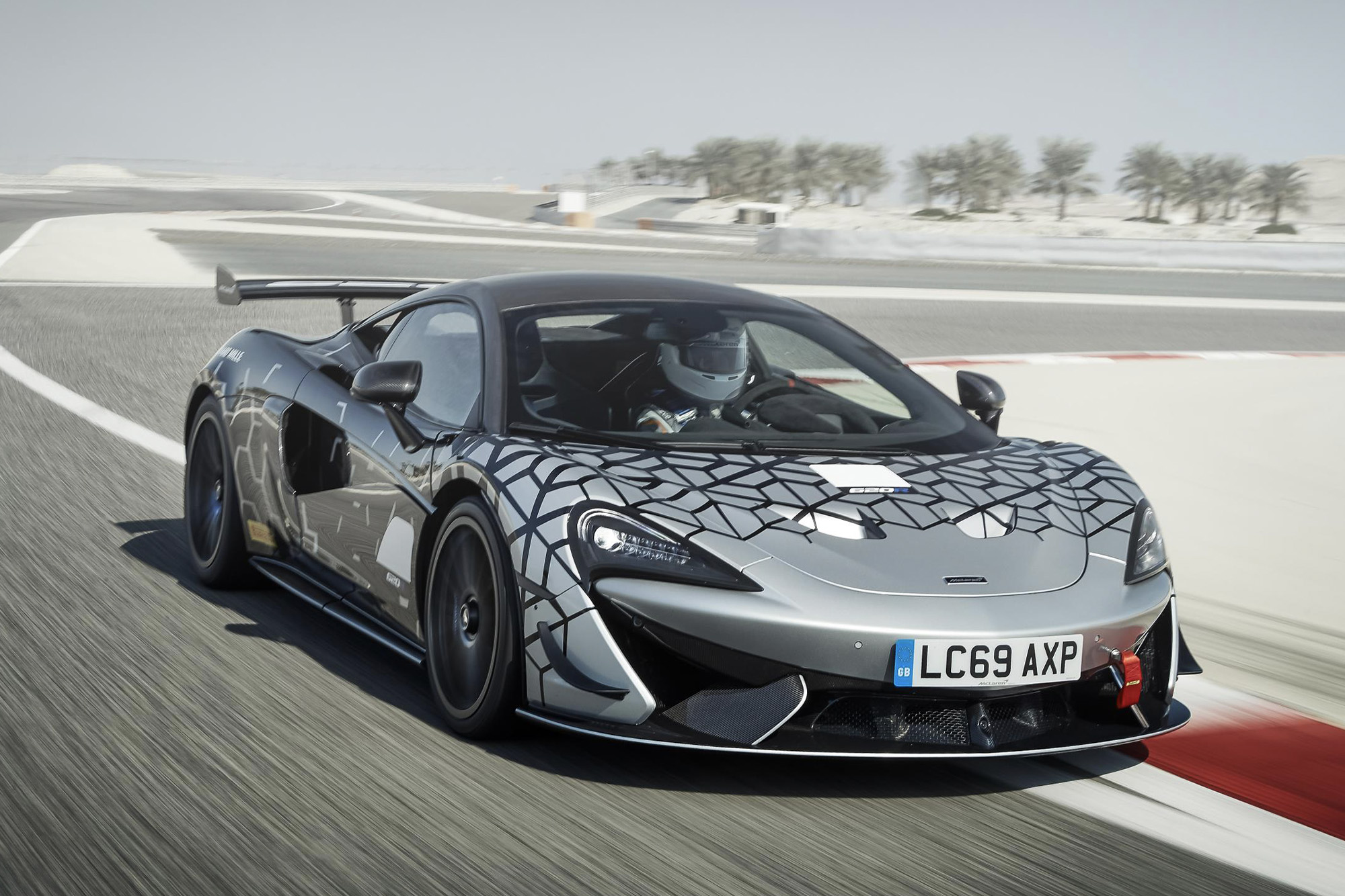 The McLaren 620R
