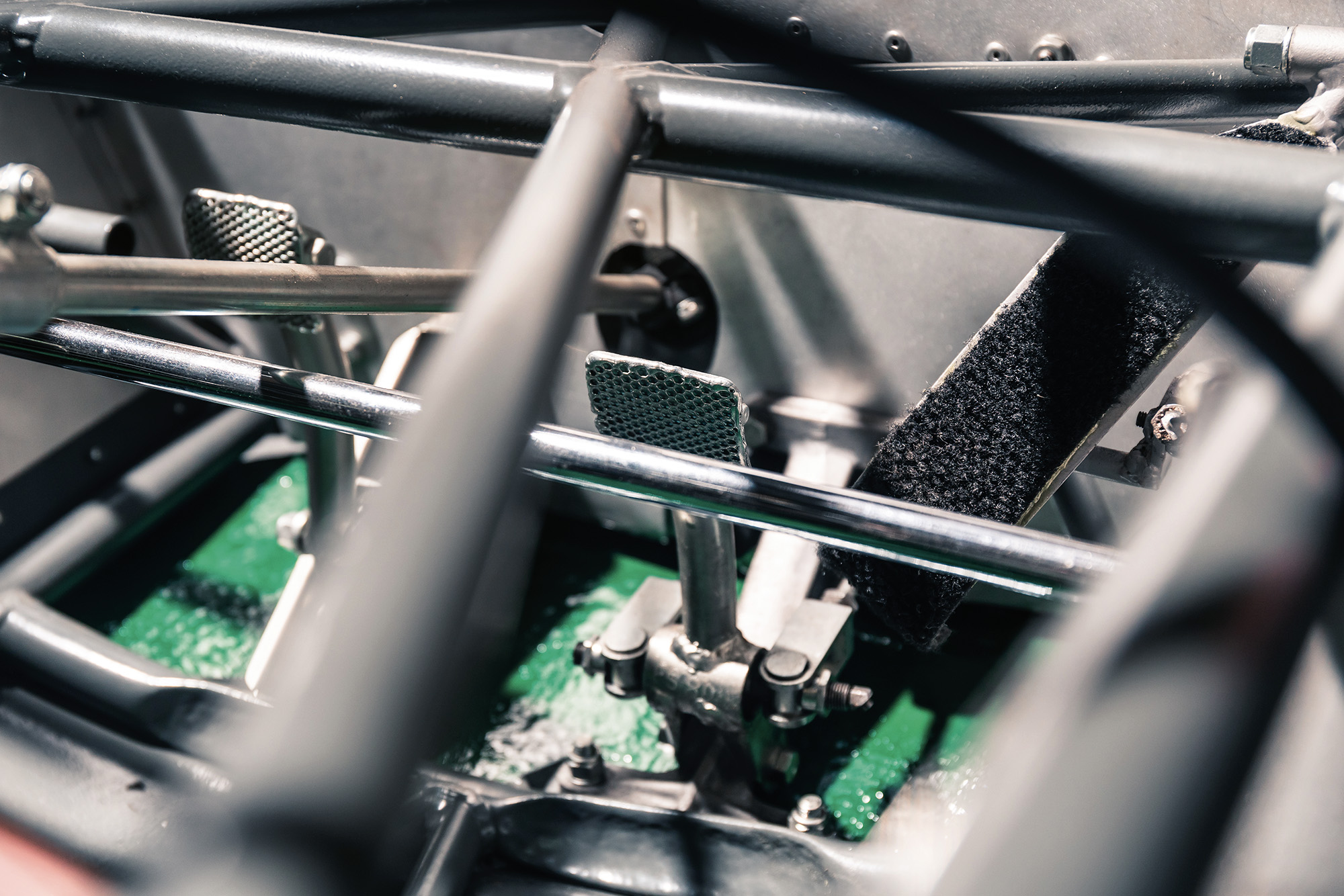 Lotus 22 pedals