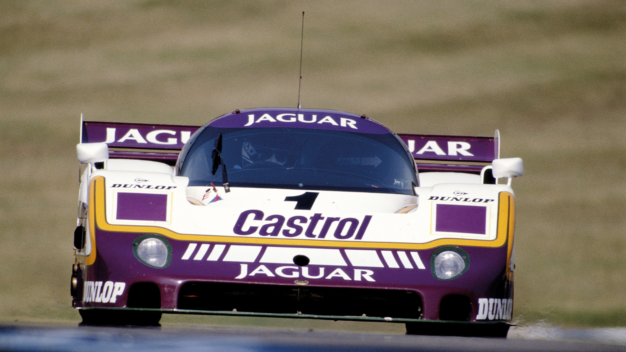 Jaguar XJR-11