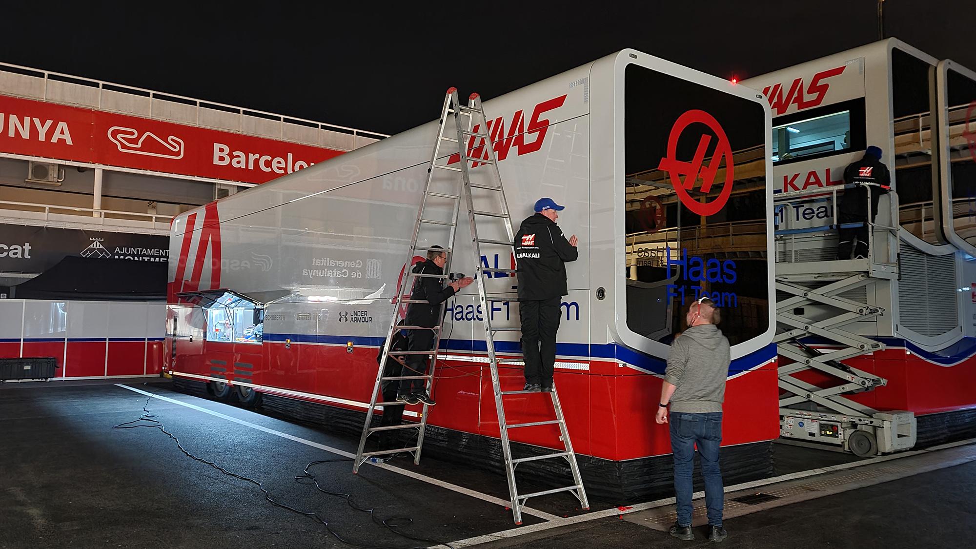 Haas team remove Uralkali sponsorship from trucks