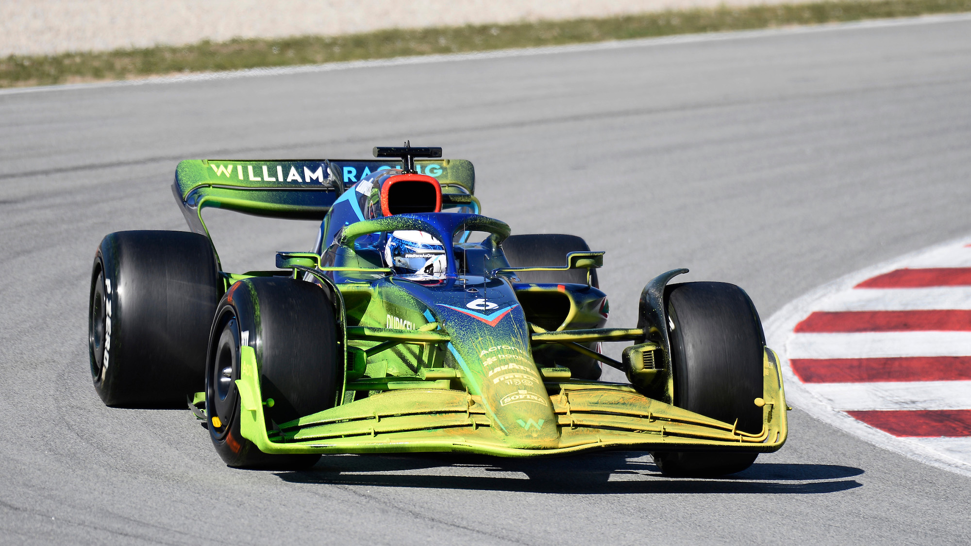 Flow vis paint covers the 2022 Williams