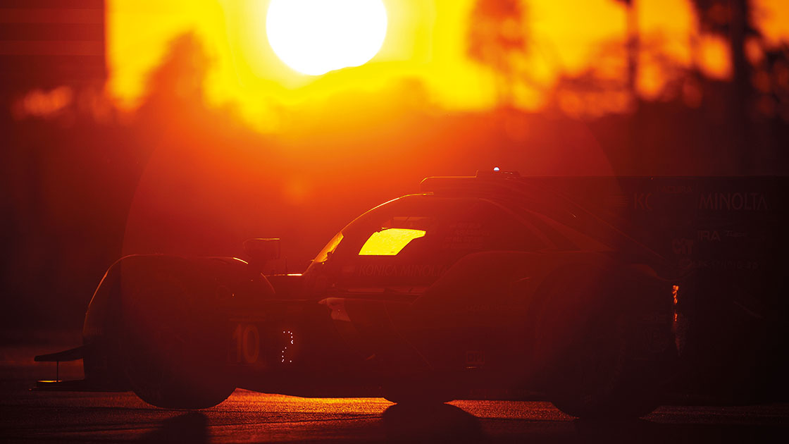 Wayne Taylor Acura ARX-05 – which would finish second – at sunset in Daytona 24 Hours 2022
